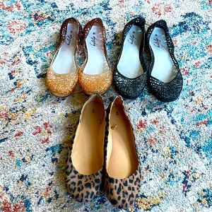 3 pair of flats. All size 6.